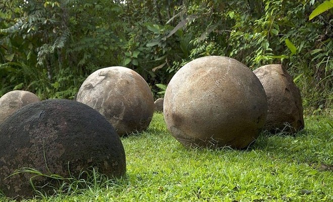 Cánh đồng đá khổng lồ 