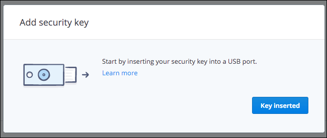 Chèn khóa bảo mật USB vào máy tính