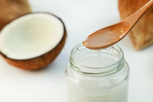 Thêm dầu dừa vào chế độ ăn hàng ngày