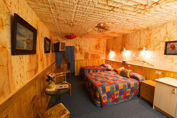 Một căn phòng dưới lòng đất ở Coober Pedy