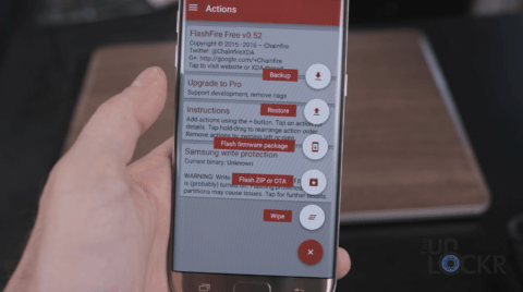 Chọn Flash Zip hoặc OTA