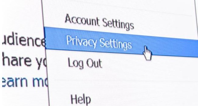Bỏ qua các thiết lập quyền riêng tư trên các mạng xã hội