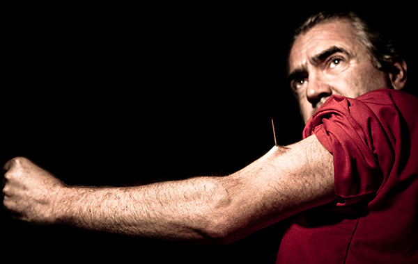 Tim Cridland có khả năng chịu đau cực cao 