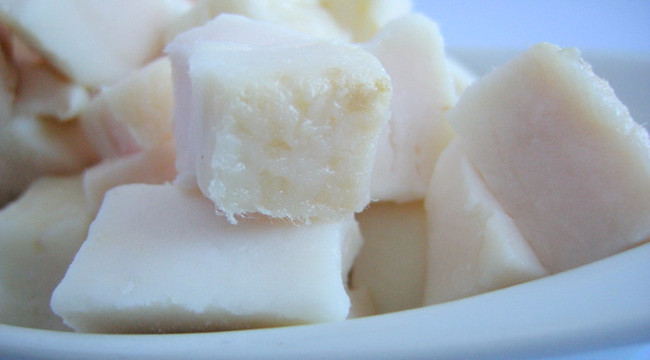 Đau mắt không nên ăn nhiều mỡ động vật Đau mắt không nên ăn nhiều mỡ động vật