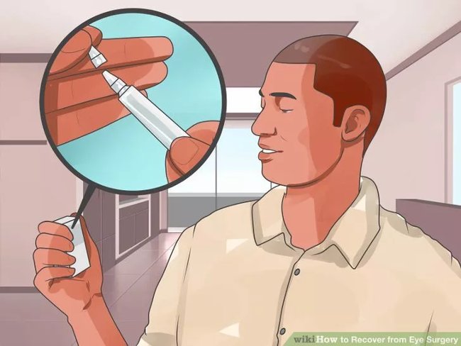 Dùng thuốc nhỏ mắt theo hướng dẫn