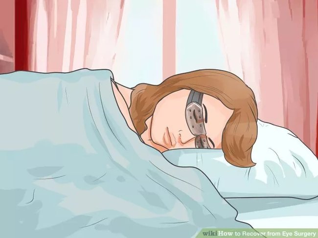 Đeo băng che mắt khi ngủ