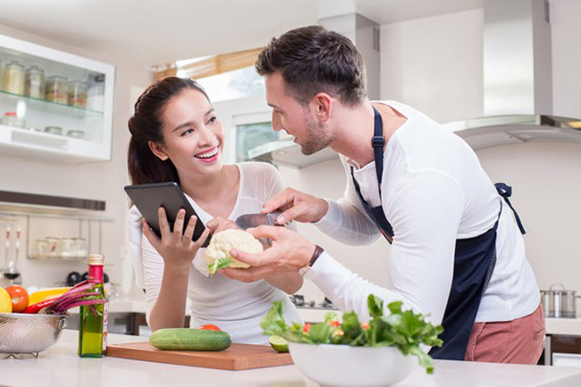 Chuẩn bị một bữa ăn thật ngon miệng Chuẩn bị một bữa ăn thật ngon miệng