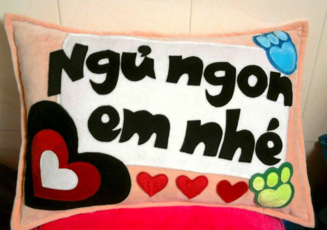 Gối ngủ in hình dễ thương