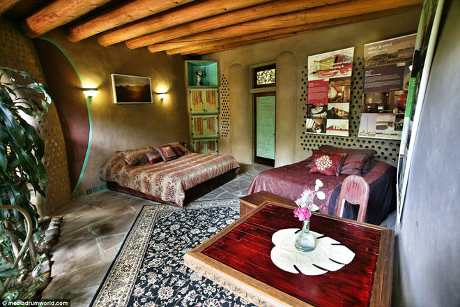 Căn phòng bên trong một ngôi nhà trông khá giống với những căn phòng thông thường