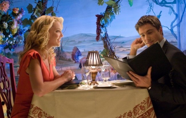 Cố gắng giải quyết mọi vấn đề của chàng