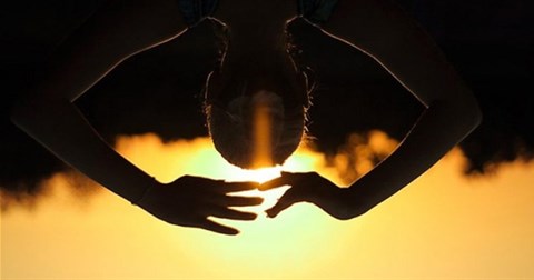 Cách xoay video, ảnh bị ngược, nghiêng 90 hoặc 180 độ bằng Windows Movie Maker