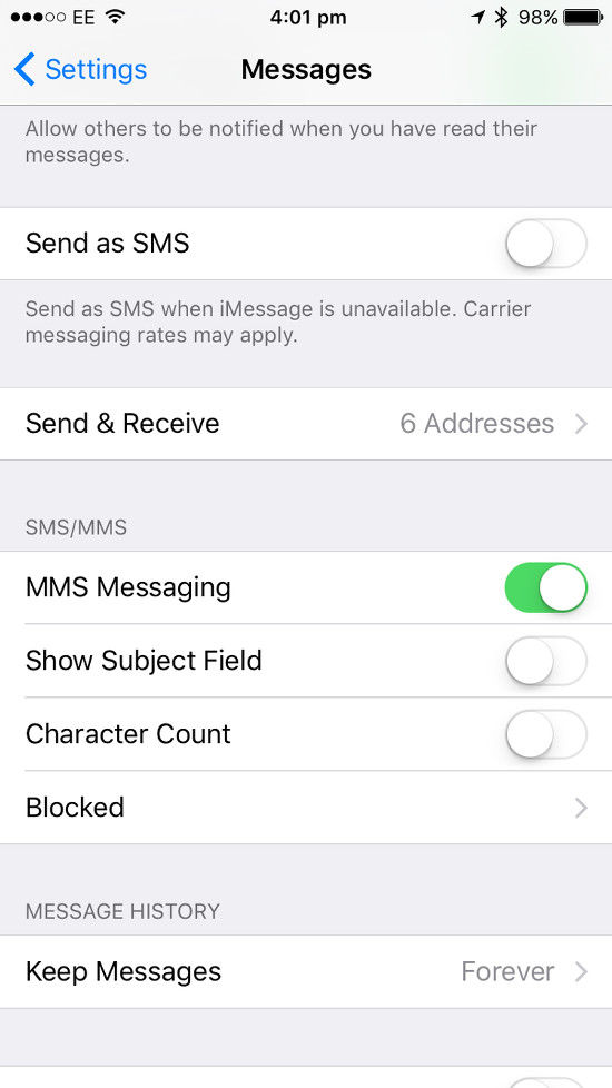 Vào Send & Receive và bỏ tích địa chỉ email đi
