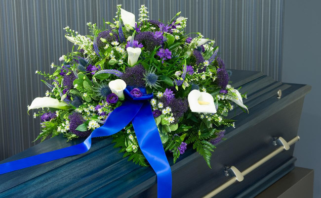 Vợ giữ xác chồng suốt 3 năm đề cầu nguyện sống lại