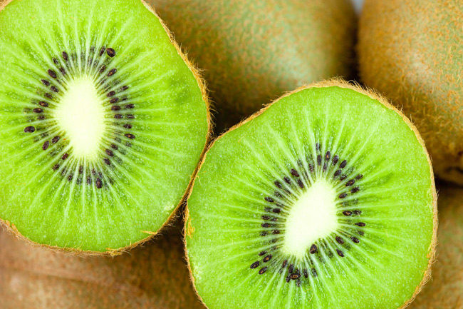 Kiểm soát và chống ung thư với kiwi