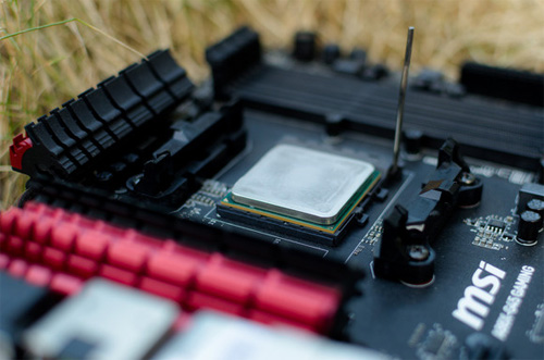 Cách lắp ráp CPU của Intel và AMD