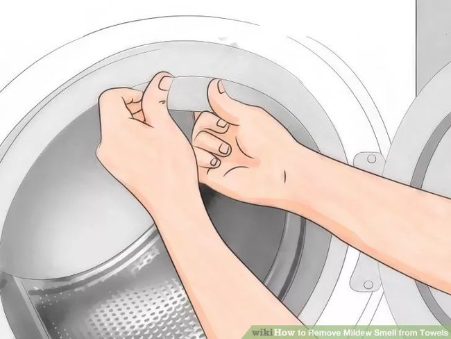 Lau chùi vòng đệm cao su trong máy giặt