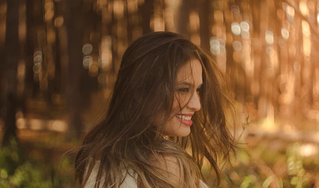 Cười nhiều hơn