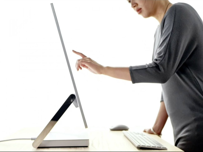 Surface Studio trong chế độ máy tính để bàn
