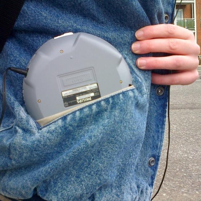 Không phải lúc nào cũng có thể giữ được những bản nhạc này ở trong túi.