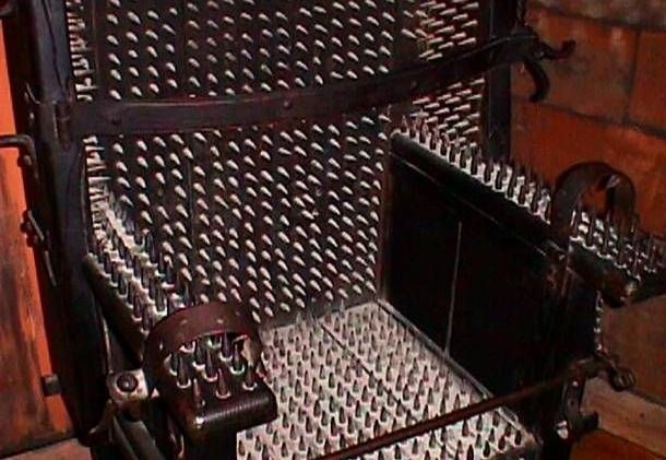 Chiếc ghế của Judas  Chiếc ghế của Judas