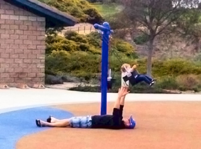 Hai bố con cùng có lợi  Hai bố con cùng có lợi