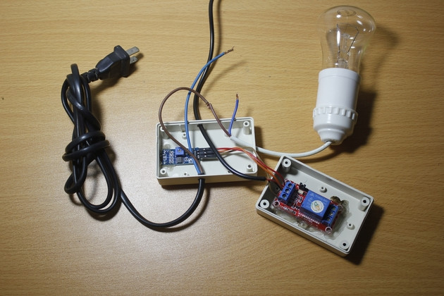 Nối dây điều khiển bóng đèn từ module Relay  Nối dây điều khiển bóng đèn từ module Relay