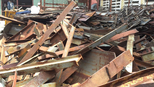 Tất cả các đồ vật kim loại tự hàn dính lại