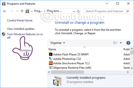 Nhấn chọn Turn Windows features on or off