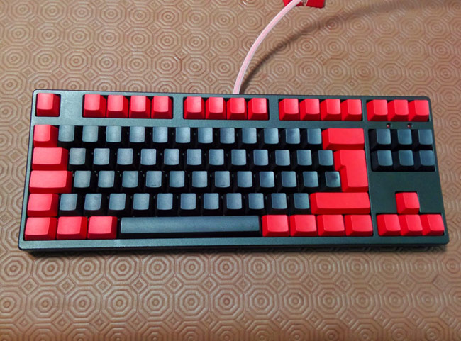 Bàn phím sau khi nhuộm Bàn phím sau khi nhuộm