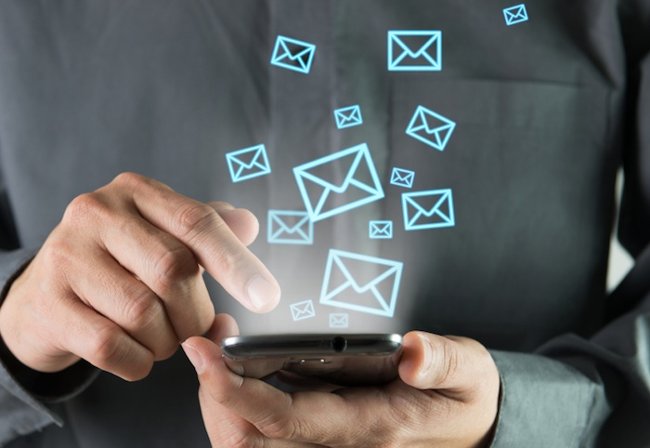 Kiểm tra email càng ít càng tốt Kiểm tra email càng ít càng tốt