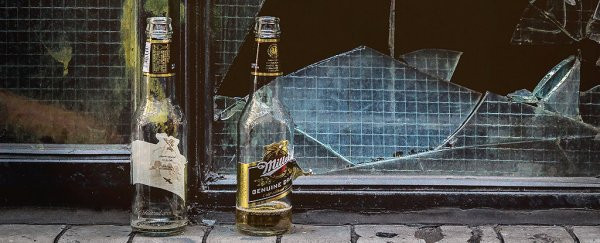 Bia và soda vẫn uống được ngay cả khi chịu ảnh hưởng phóng xạ từ bom hạt nhân