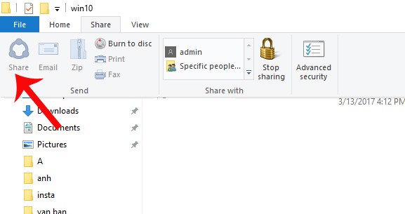Nhấn chọn biểu tượng Share
