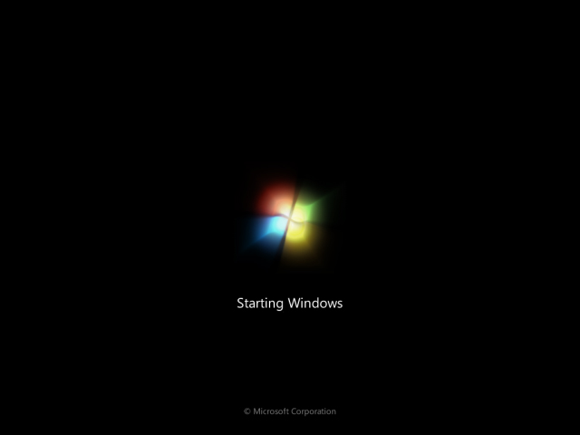 Màn hình Starting Windows 7