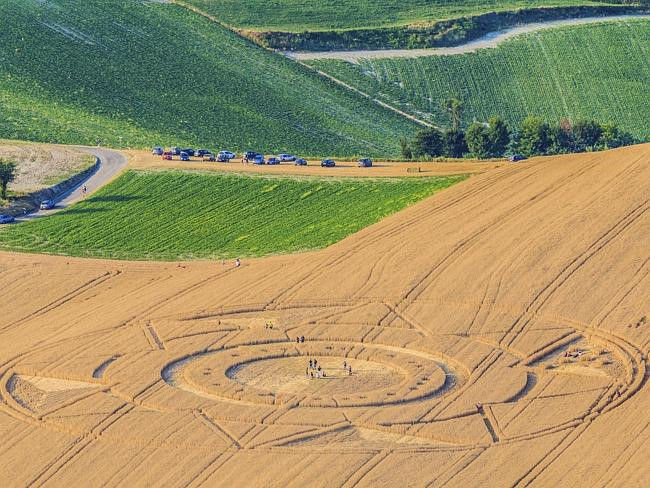 Vòng tròn kỳ lạ 