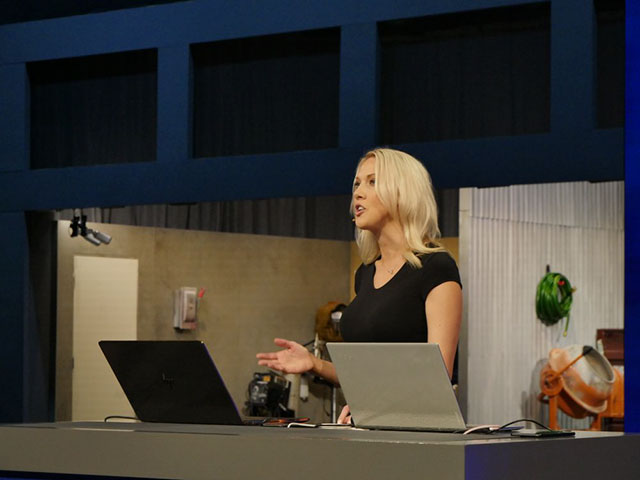 Andrea Carl tại Build 2017