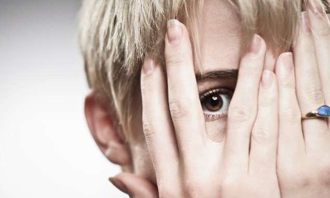 Con ngươi của đôi mắt