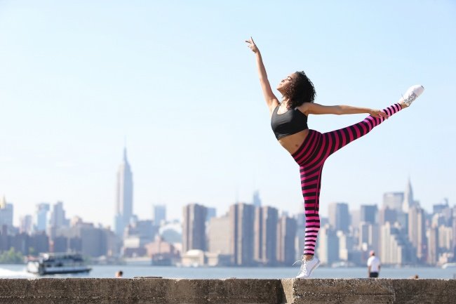 Tập yoga và tập các cơ chính