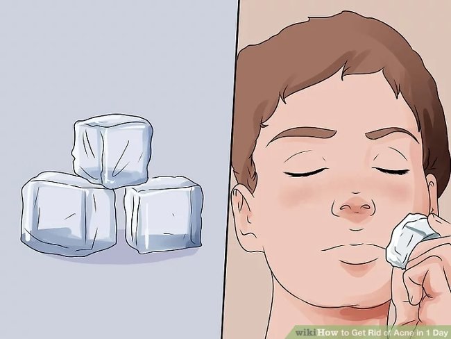 Chườm đá viên lên vết mụn viêm