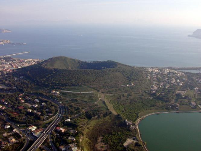 Hiện vẫn chưa ai dự đoán chính xác được thời điểm siêu núi lửa chính thức bùng nổ  Hiện vẫn chưa ai dự đoán chính xác được thời điểm siêu núi lửa chính thức bùng nổ