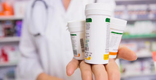 Thuốc kháng sinh cho người già