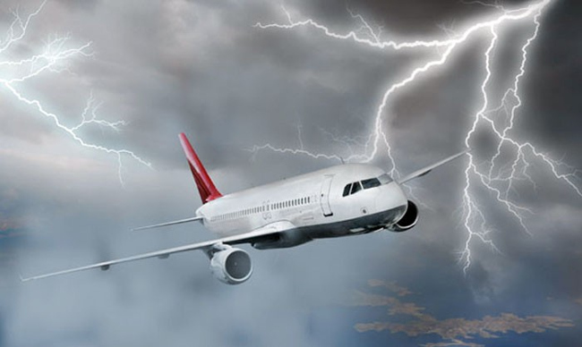 Máy bay có thể chịu được sấm sét  Máy bay có thể chịu được sấm sét