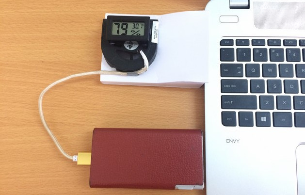 Gắn đồng hồ đo nhiệt lên quạt Gắn đồng hồ đo nhiệt lên quạt