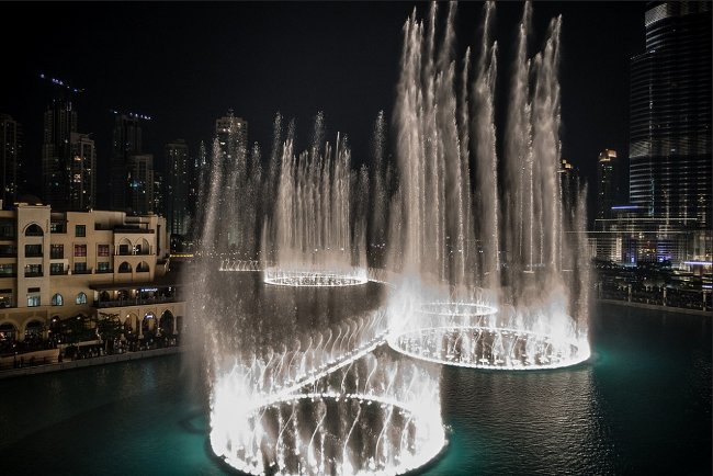 Đài phun nước Dubai