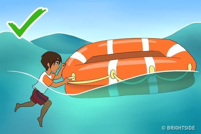 Tìm thứ gì đó dùng để làm phao cứu sinh