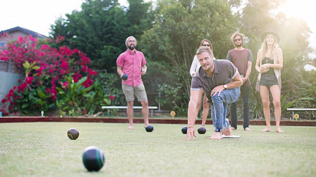 Ra ngoài và vận động Ra ngoài và vận động