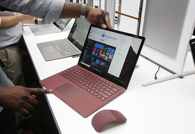 Surface Laptop của Microsoft Surface Laptop của Microsoft