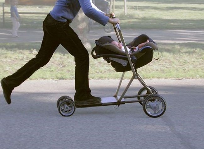 Xe đẩy em bé tiện dụng