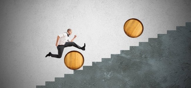 Đặt ra những mục tiêu không thực tế và không thể đạt được Đặt ra những mục tiêu không thực tế và không thể đạt được