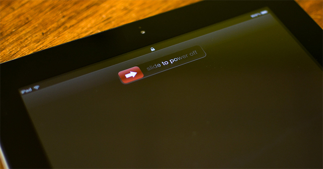 Khởi động lại iPad