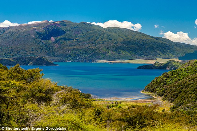 Hồ nước nóng Rotomahana